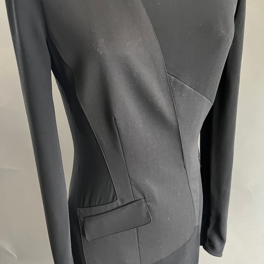 💎 🎉HOST PICK🎉 Burberry Classy, Subtle yet Sexy and Professional Black Dress - Picture 9 of 16